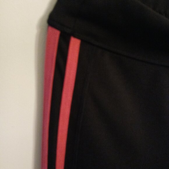 POP Fit 2X Spandex Pocketed Leggings Like-new Black w/ Pink Srtipes - Picture 2 of 4